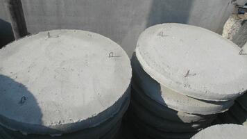 Бетонные люки: внешний вид